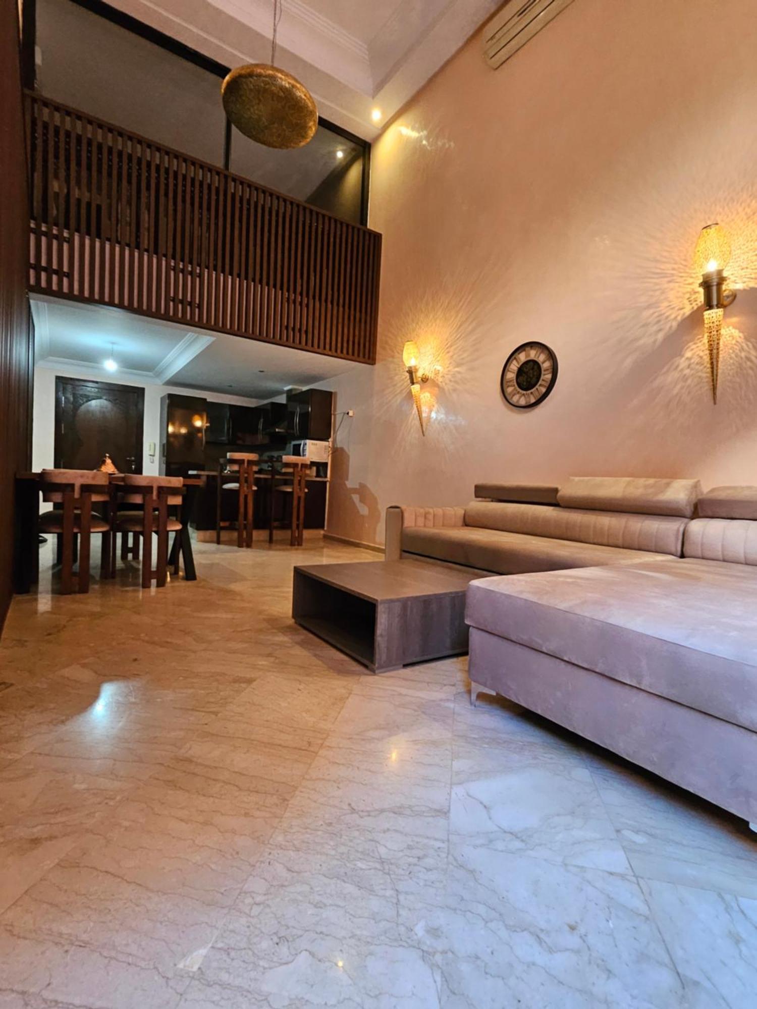 Charmant Duplex Au Coeur De Gueliz, Quartier Haut De Gamme De Marrakech Marrákes Kültér fotó